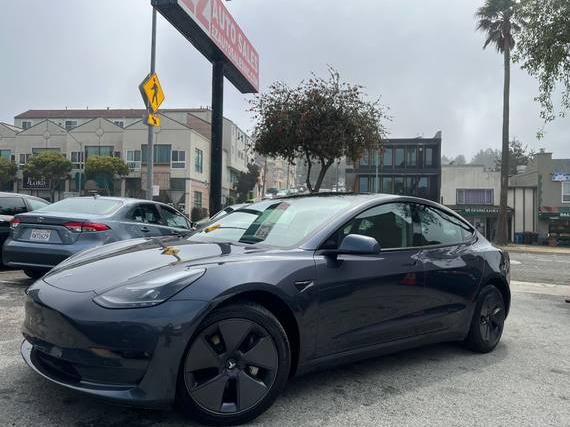TESLA MODEL 3 2022 5YJ3E1EB0NF334455 image